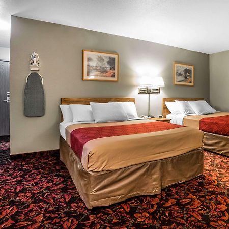 Econo Lodge Laramie Exterior photo