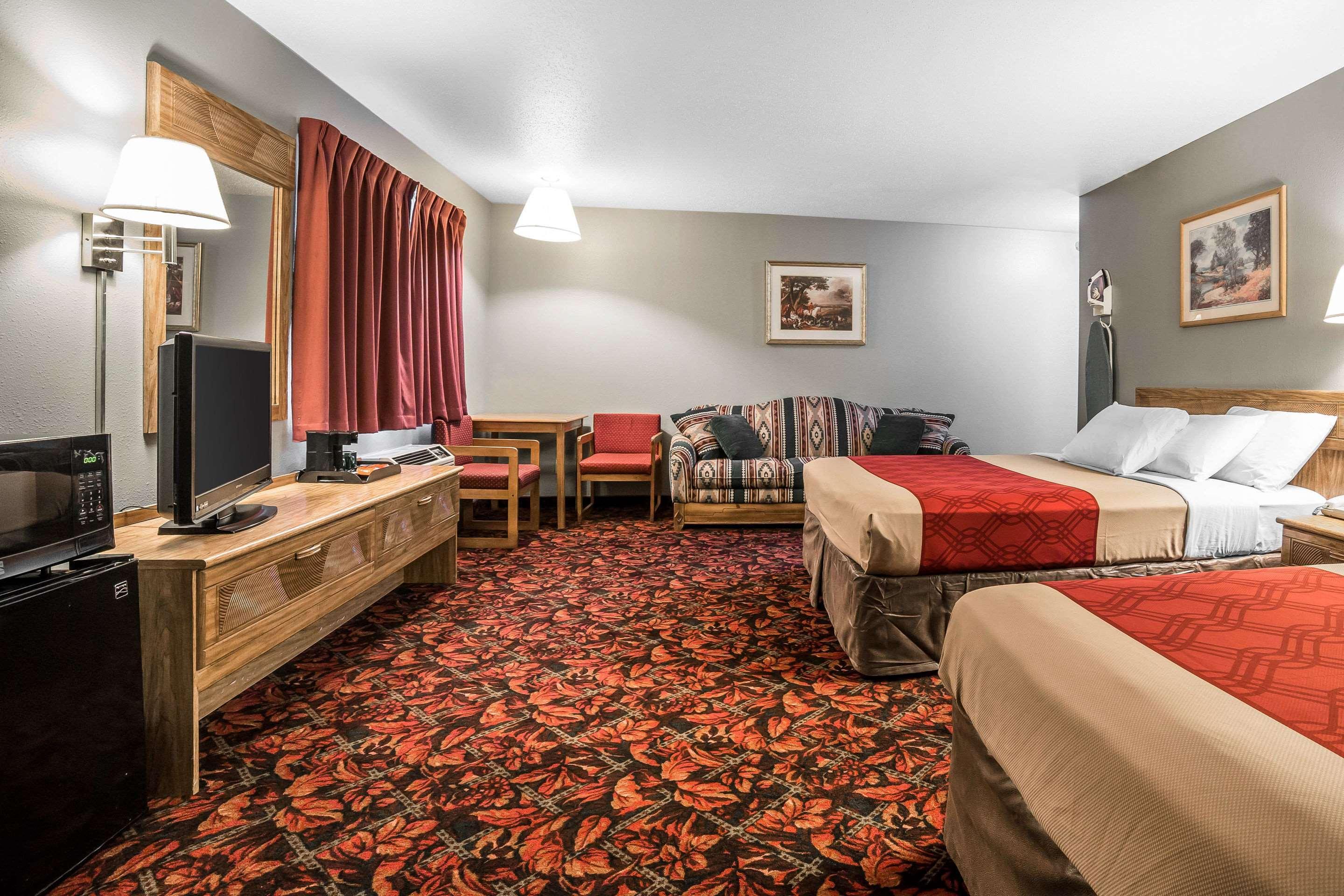 Econo Lodge Laramie Exterior photo