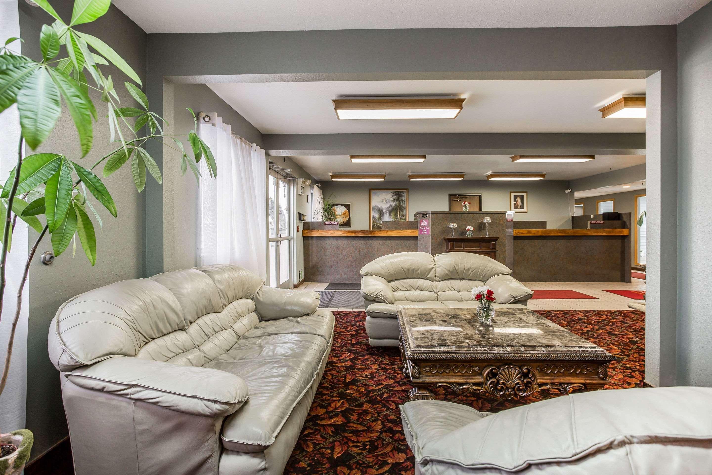Econo Lodge Laramie Exterior photo